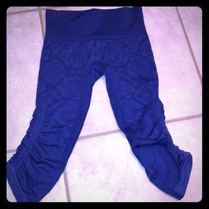 Lululemon cropped leggings